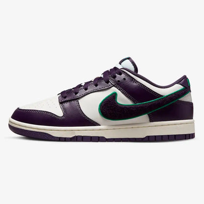 Tênis Nike Dunk Low Chenille Swoosh Sail Grand Purple