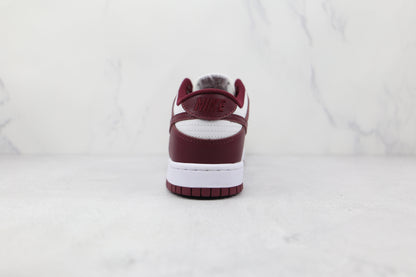 Tênis Nike Dunk Low Bordeaux