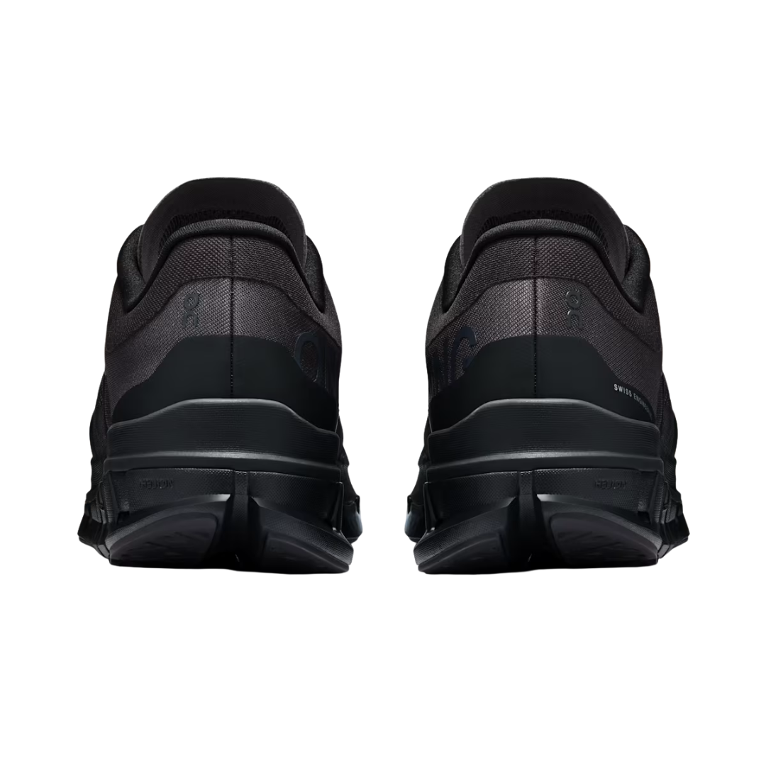 On Running Cloudflow 5 Black Black