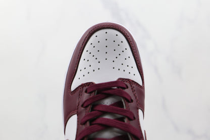 Tênis Nike Dunk Low Bordeaux