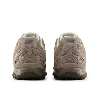 New Balance 204L Beige