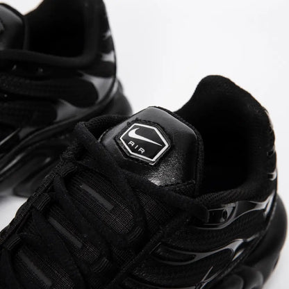 Nike Air Max Plus Triple Black