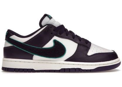 Tênis Nike Dunk Low Chenille Swoosh Sail Grand Purple
