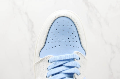Tênis Jordan 1 Low Reverse Ice Blue